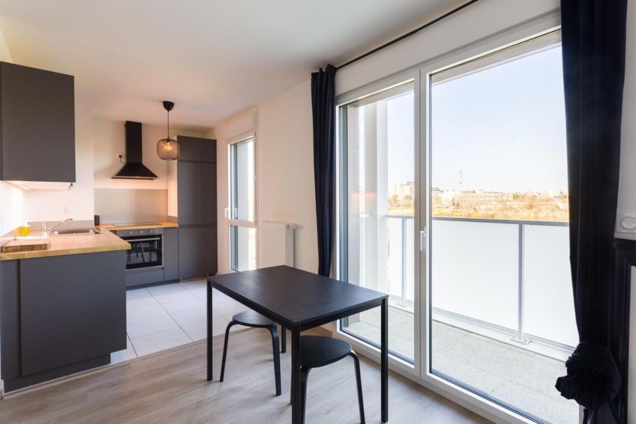 Le Rio, Appartement Avec Terrasse & Parking Rennes Exterior photo