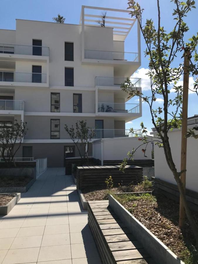 Le Rio, Appartement Avec Terrasse & Parking Rennes Exterior photo