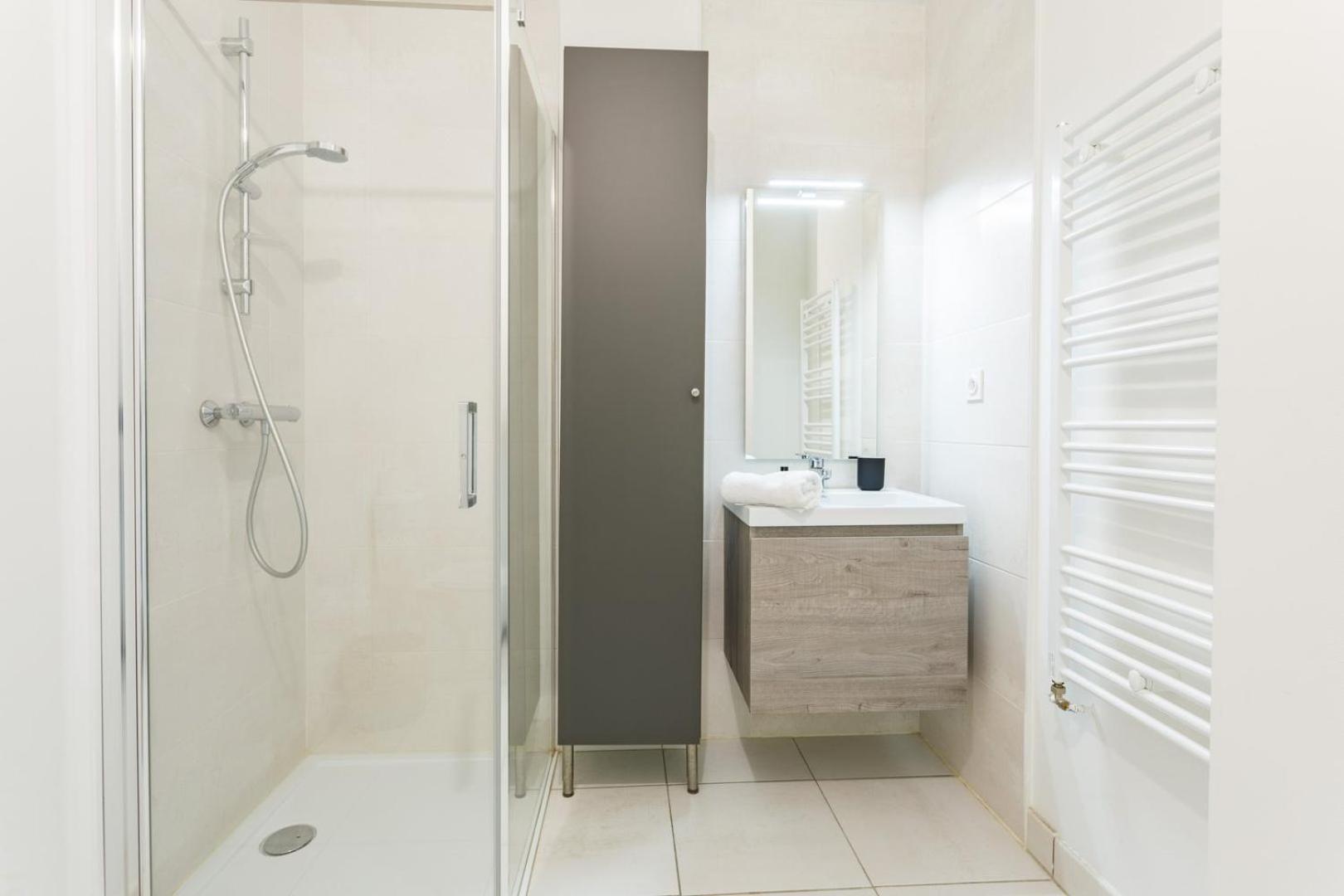 Le Rio, Appartement Avec Terrasse & Parking Rennes Exterior photo